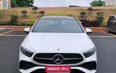 Mercedes-Benz A-Класс, 2023 год, 1 542 000 рублей, 2 фотография