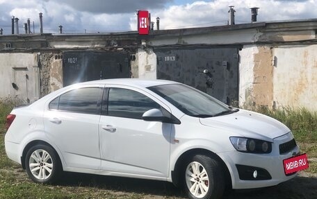 Chevrolet Aveo III, 2014 год, 500 000 рублей, 3 фотография
