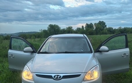Hyundai i30 I, 2011 год, 550 000 рублей, 1 фотография