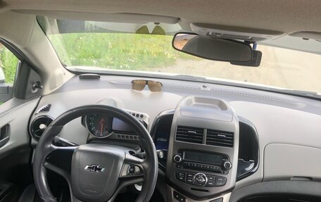 Chevrolet Aveo III, 2014 год, 500 000 рублей, 14 фотография