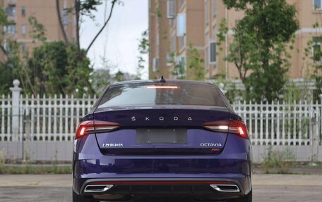 Skoda Octavia IV, 2022 год, 1 800 000 рублей, 5 фотография