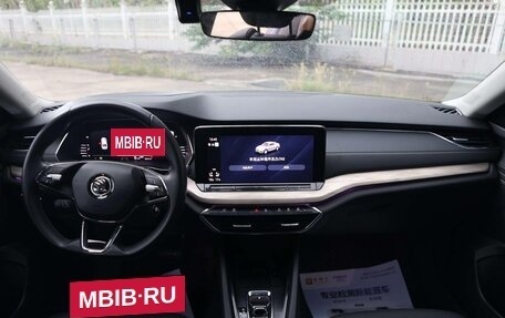 Skoda Octavia IV, 2022 год, 1 800 000 рублей, 11 фотография