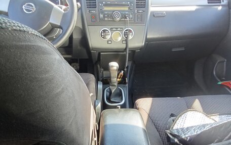 Nissan Tiida, 2011 год, 550 000 рублей, 1 фотография