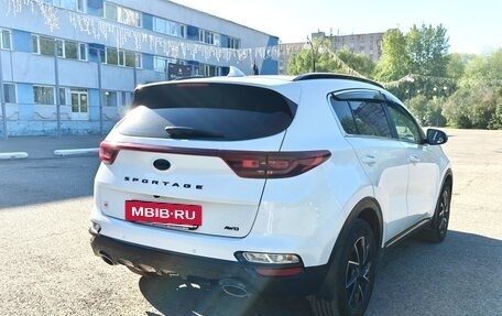KIA Sportage IV рестайлинг, 2021 год, 2 570 000 рублей, 3 фотография