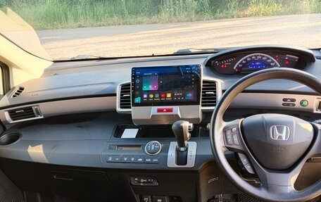 Honda Freed I, 2012 год, 1 150 000 рублей, 2 фотография