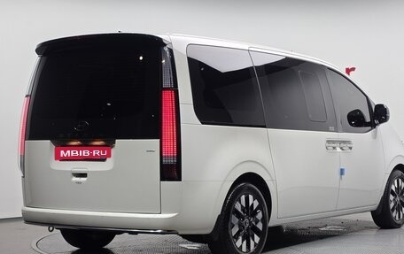Hyundai Staria, 2025 год, 6 308 679 рублей, 3 фотография