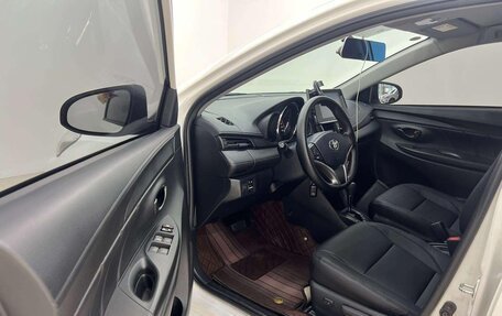Toyota Vios III, 2023 год, 930 000 рублей, 7 фотография