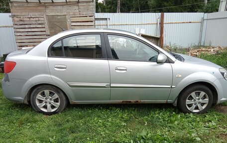KIA Rio II, 2010 год, 290 000 рублей, 12 фотография