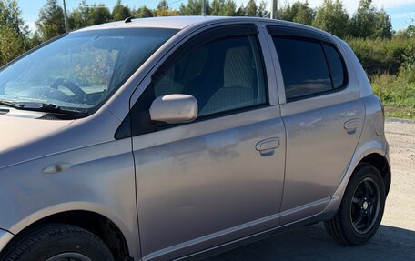 Toyota Vitz, 2000 год, 295 000 рублей, 10 фотография