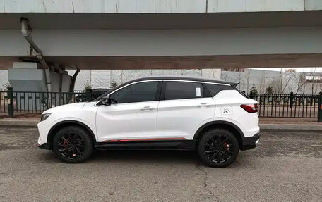 Geely Coolray I, 2022 год, 1 160 000 рублей, 4 фотография