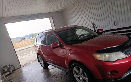 Mitsubishi Outlander III рестайлинг 3, 2008 год, 999 777 рублей, 7 фотография