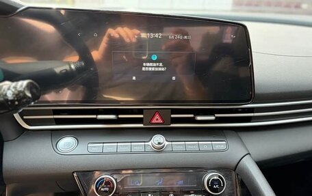 Hyundai Elantra, 2023 год, 1 333 000 рублей, 11 фотография