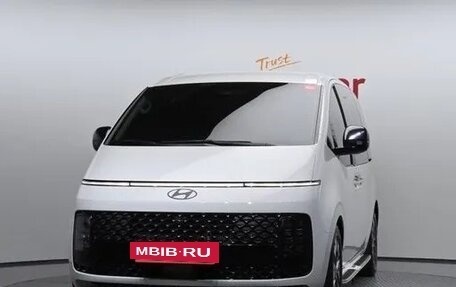 Hyundai Staria, 2024 год, 6 825 430 рублей, 3 фотография