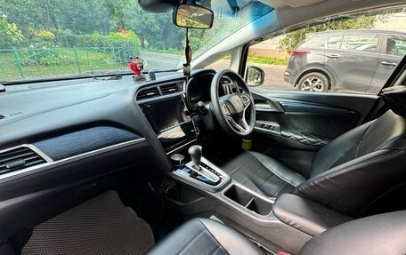 Honda Shuttle II, 2018 год, 1 450 000 рублей, 18 фотография