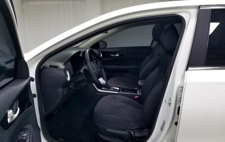 KIA K3, 2022 год, 1 310 000 рублей, 16 фотография