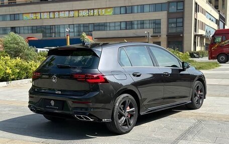 Volkswagen Golf VIII, 2023 год, 1 580 000 рублей, 5 фотография