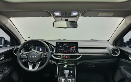 KIA K3, 2022 год, 1 310 000 рублей, 18 фотография