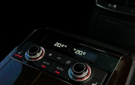 Audi A8, 2014 год, 2 300 000 рублей, 11 фотография