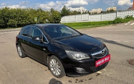 Opel Astra J, 2010 год, 590 000 рублей, 3 фотография