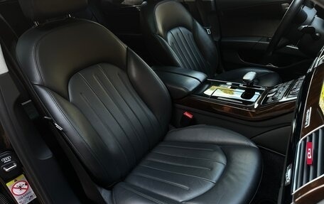 Audi A8, 2014 год, 2 300 000 рублей, 10 фотография
