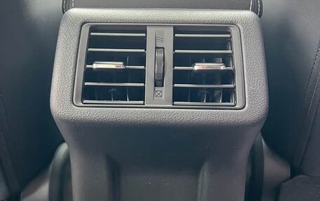 Mitsubishi Outlander III рестайлинг 3, 2022 год, 2 350 008 рублей, 19 фотография