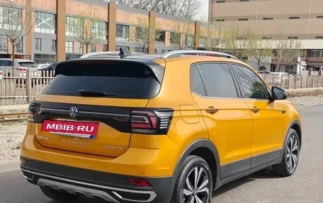 Volkswagen T-Cross I, 2022 год, 1 320 004 рублей, 9 фотография