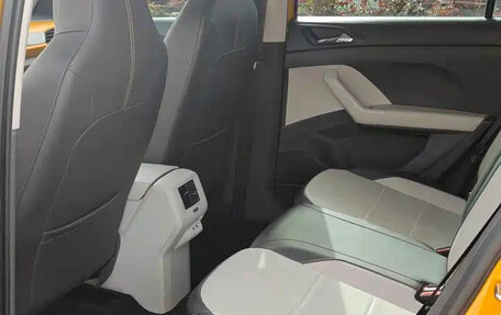 Volkswagen T-Cross I, 2022 год, 1 320 004 рублей, 11 фотография