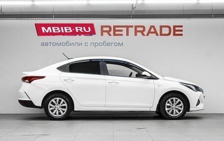 Hyundai Solaris II рестайлинг, 2021 год, 1 490 000 рублей, 5 фотография