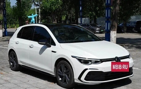 Volkswagen Golf VIII, 2022 год, 1 710 000 рублей, 3 фотография