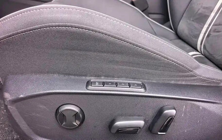 Volkswagen Golf VIII, 2022 год, 1 710 000 рублей, 18 фотография