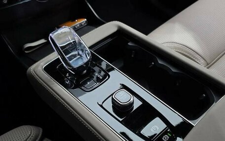 Volvo XC90 II рестайлинг, 2026 год, 9 560 000 рублей, 11 фотография