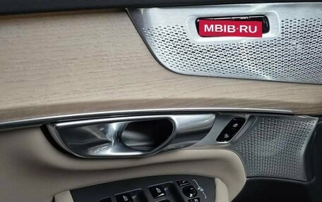 Volvo XC90 II рестайлинг, 2026 год, 9 560 000 рублей, 12 фотография