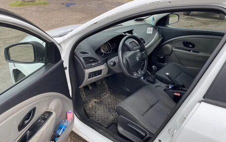Renault Megane III, 2009 год, 300 000 рублей, 12 фотография