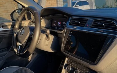 Volkswagen Tiguan II, 2020 год, 3 150 000 рублей, 1 фотография