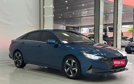 Hyundai Elantra, 2021 год, 3 фотография