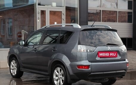 Mitsubishi Outlander III рестайлинг 3, 2010 год, 1 250 000 рублей, 9 фотография