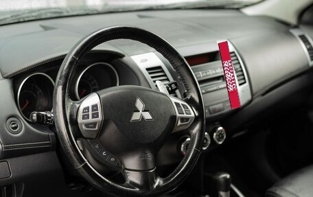 Mitsubishi Outlander III рестайлинг 3, 2010 год, 1 250 000 рублей, 10 фотография