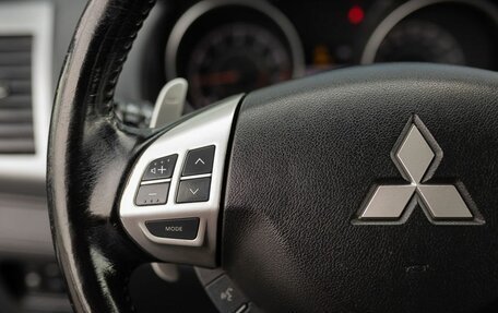 Mitsubishi Outlander III рестайлинг 3, 2010 год, 1 250 000 рублей, 16 фотография