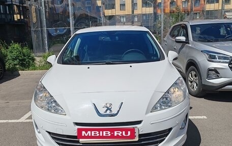 Peugeot 408 I рестайлинг, 2014 год, 900 000 рублей, 2 фотография