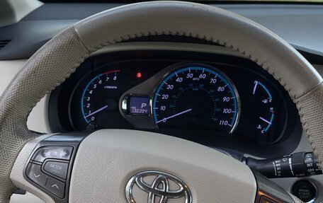 Toyota Sienna III, 2014 год, 2 150 000 рублей, 12 фотография