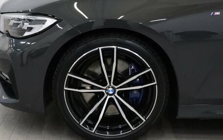 BMW 3 серия, 2019 год, 3 590 000 рублей, 19 фотография