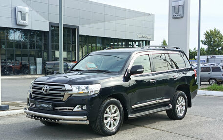 Toyota Land Cruiser 200, 2018 год, 5 479 000 рублей, 1 фотография