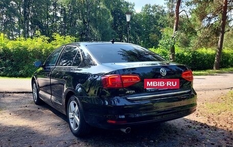 Volkswagen Jetta VI, 2017 год, 1 590 000 рублей, 6 фотография