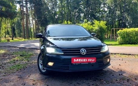 Volkswagen Jetta VI, 2017 год, 1 590 000 рублей, 8 фотография