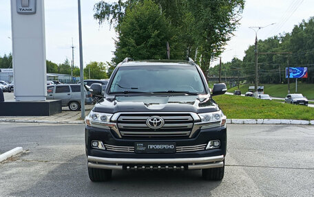 Toyota Land Cruiser 200, 2018 год, 5 479 000 рублей, 2 фотография