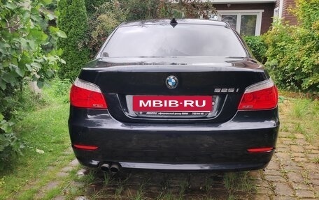 BMW 5 серия, 2009 год, 1 043 000 рублей, 3 фотография