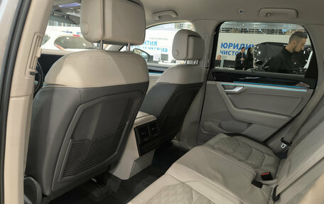 Volkswagen Touareg III, 2020 год, 4 670 000 рублей, 15 фотография