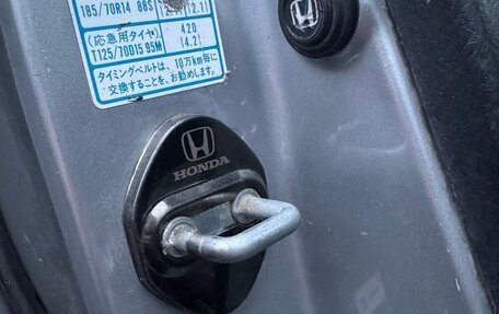 Honda Civic VII, 2000 год, 400 000 рублей, 18 фотография