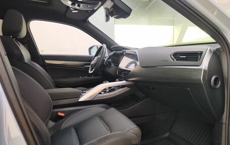 Geely Tugella FY11, 2023 год, 2 790 000 рублей, 11 фотография