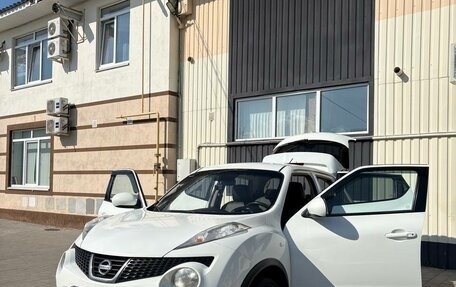 Nissan Juke II, 2013 год, 1 039 000 рублей, 18 фотография